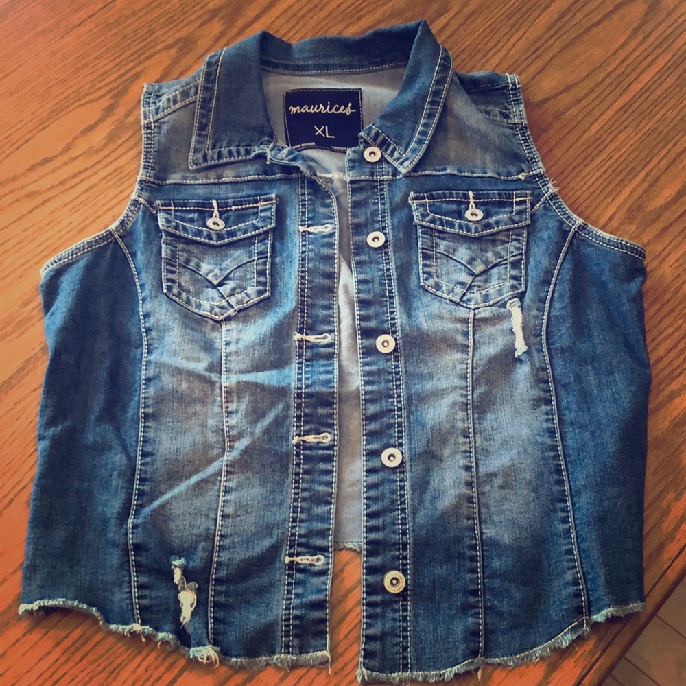 Sleeveless Jean Jacket